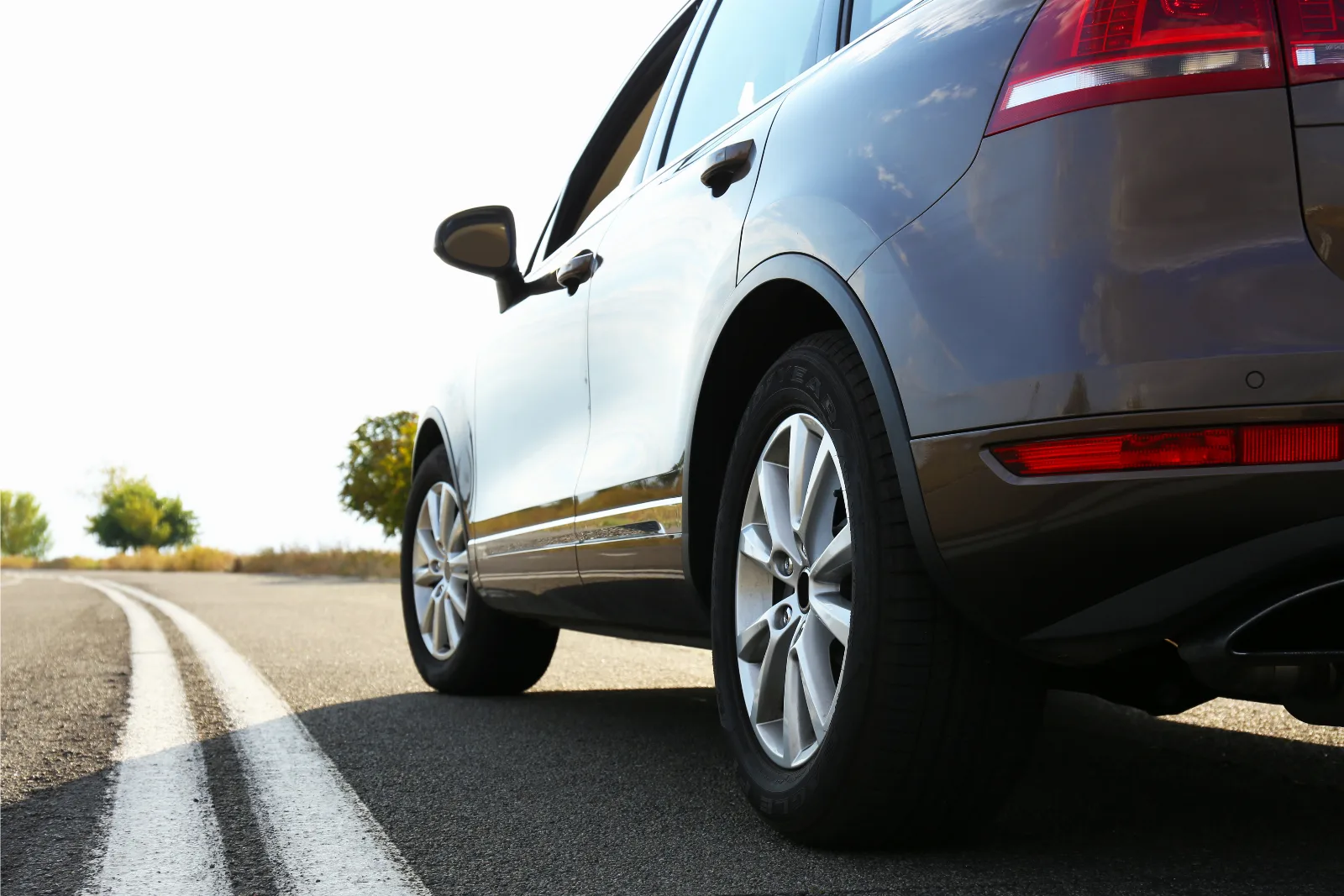 Quer alugar um carro, mas não sabe qual? Cinco Dicas para facilitar a locação